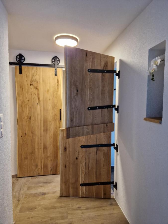 Fewo'S Und Apartment'S Schoeneck Давос Екстериор снимка